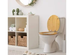 Banjado Design WC Sitz Bambus Holz Toilettendeckel Mit Absenkautomatik Klodeckel WC-Sitz Soft Close Mit Motiv Vogel Auf Tannenzweig
