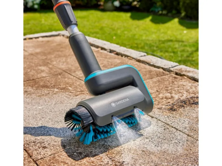 Gardena Akku-Multi-Reiniger AquaBrush Patio 03/18V P4A Solo