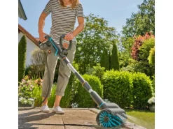 Gardena Akku-Multi-Reiniger AquaBrush Patio 03/18V P4A Solo