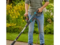 Gardena Akku-Multi-Reiniger AquaBrush Universal 03/18V Power For All inkl. Akku