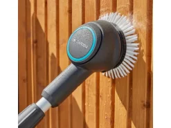 Gardena Akku-Multi-Reiniger AquaBrush Compact 03/18V Power For All Solo