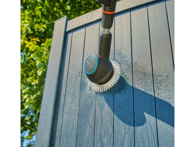 Gardena Akku-Multi-Reiniger AquaBrush Patio 03/18V Power For All inkl. Akku