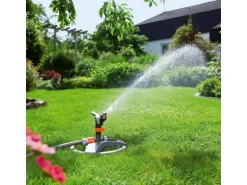 Gardena Rasensprenger Premium mit Schlitten