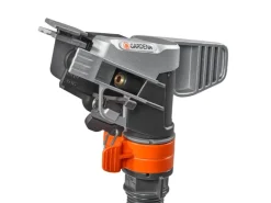 Gardena Rasensprenger Premium mit Schlitten