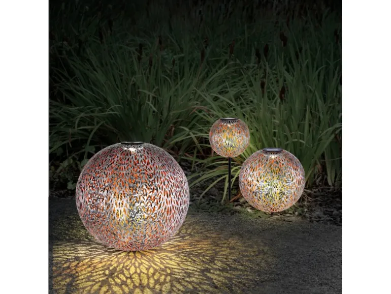 Globo LED-Solaraußenleuchte mit Ornamentkugel und Erdspieß