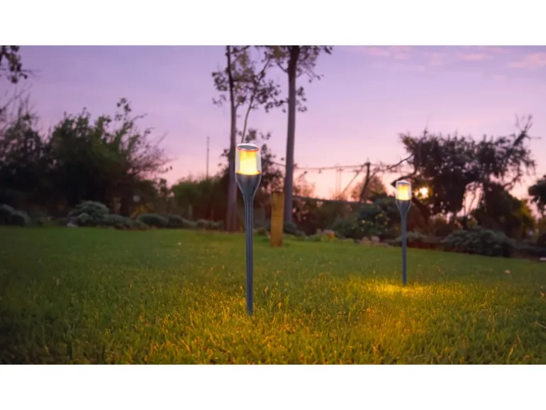 Globo LED-Solarleuchte mit Erdspieß Kunststoff Schwarz Matt 64,5 cm x Ø 7,5 cm