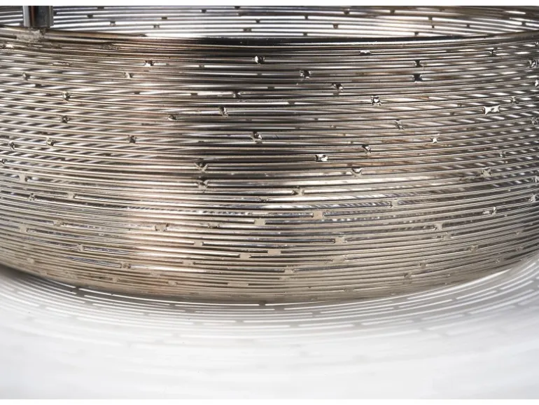 Kobolo Dekokranz Adventskranz aus Metall Silber mit Schale für 4 Kerzen