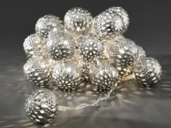 Konstsmide LED Dekokette Metallbälle Silber 24 Warmweiß