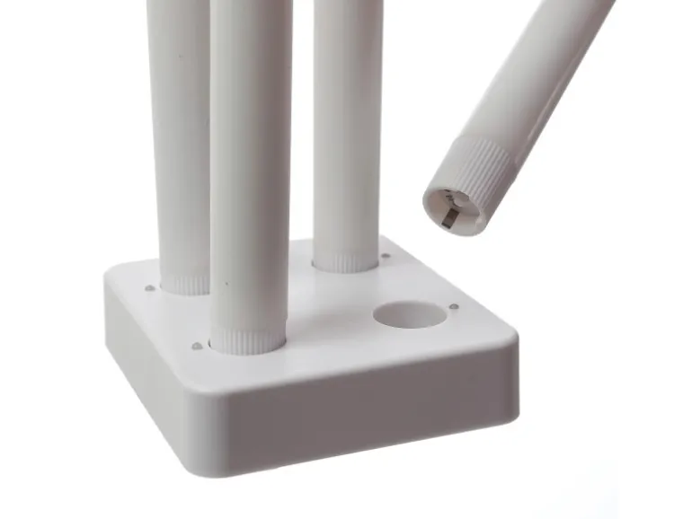 Marelida LED Stabkerzen LISA Tafelkerzen Dinnerkerzen Wiederaufladbar Weiß 4er Set