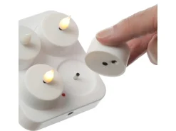 Marelida LED Teelichter 4 Stück Mit Ladestation USB Wiederaufladbar D 4cm Flackernd Weiß