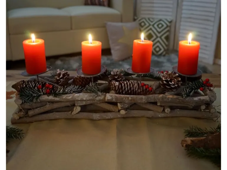 MCW Adventskranz Länglich Holz 11x15x50cm mit Kerzen Rot