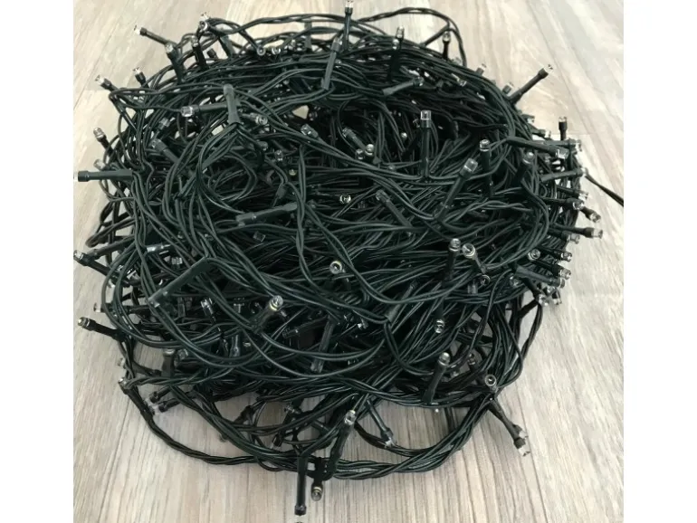 Mojawo 240er Lichterkette LEDs Innen und Außen Warmweiß Kabel Dunkelgrün