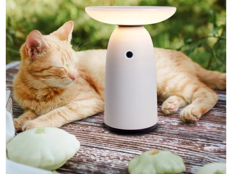 Näve LED-Solar-Tischleuchte Ada Weiß Ø 16 cm x 22,5 cm