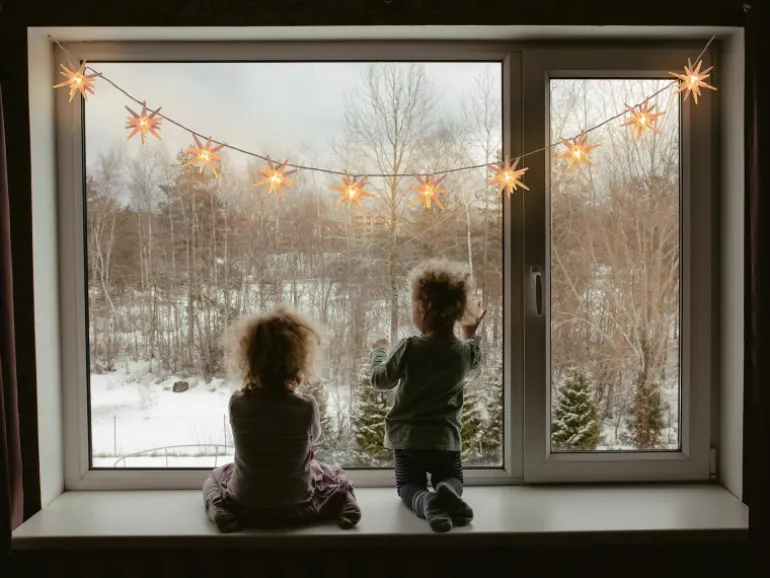 Näve Outdoor 10er-LED Weihnachtslichterkette 3D-Sterne Batteriebetrieben