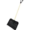 Schneeschieber mit Holzstiel