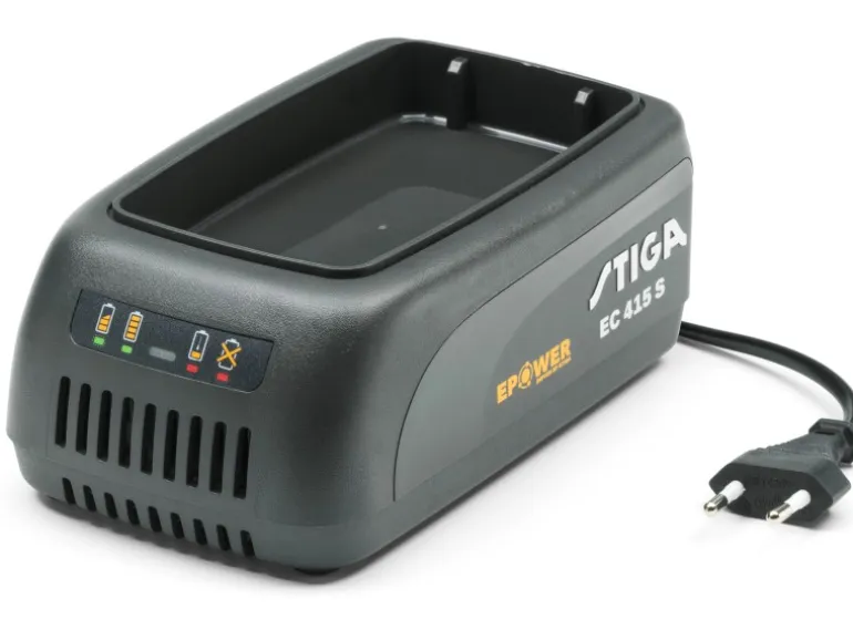 Stiga Akku-Schneebürste ST 300e inkl. 48 V Akku und Ladegerät